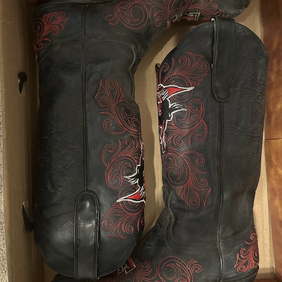 RETIRED Texas Tech Gameday boots - Picture 1 of 8